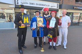 Peter Vader wint omroepersconcours ter ere van 750 jaar marktrecht in Beverwijk