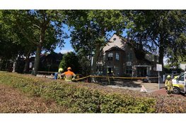 Fors gaslek vlak naast ziekenhuis Beverwijk, straat afgesloten