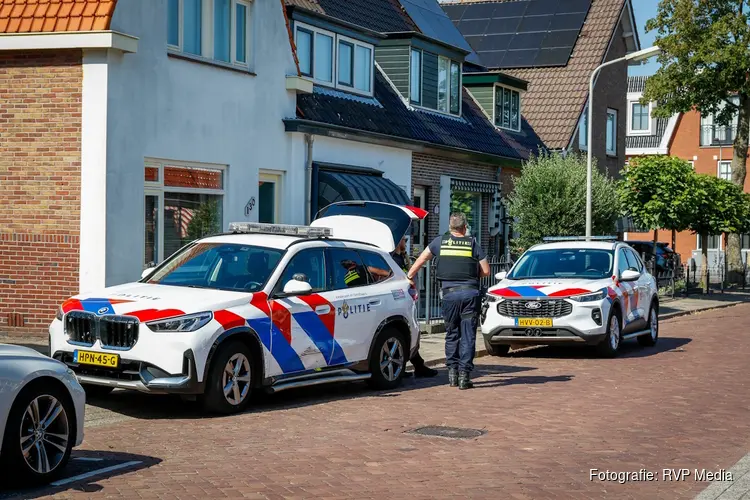 Politiewagen beschadigd na ongeval in Beverwijk