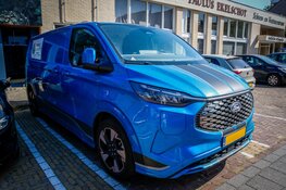 Politiewagen beschadigd na ongeval in Beverwijk