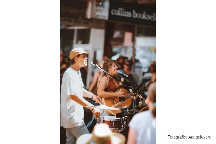 Zomerse indiepop van Sunday Lemonade in Café Camille