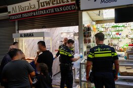 Overval op juwelierswinkel Beverwijkse Bazaar – politie zoekt twee daders