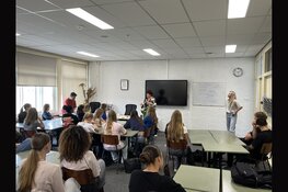 Jongeren onderzoeken invloed van sociale media voor gemeente Beverwijk