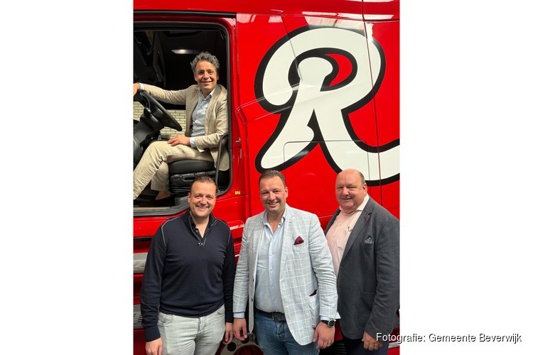 Wethouder Elzakalai bezoekt ondernemers Rumping, Zwager en Logchies