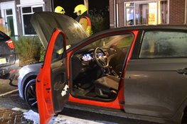Auto deels uitgebrand op parkeerplaats in Beverwijk