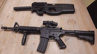 Politie twee keer in actie wegens nepvuurwapens