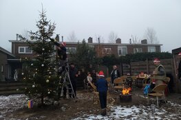 Bewoners blij met kerstboom