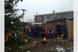 Bewoners blij met kerstboom