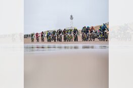 Beat the beach tijdens AGU Egmond-Pier-Egmond