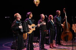 Joris Linssen & Caramba zetten Beverwijk in vuur en vlam